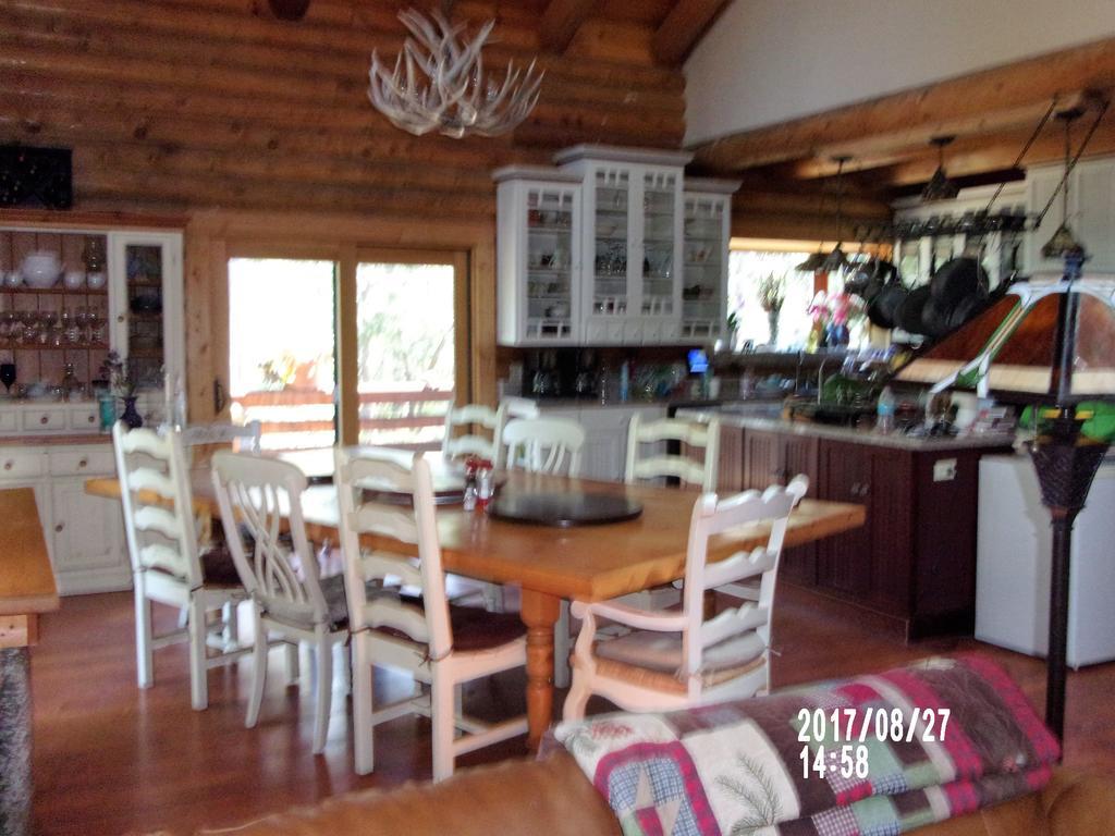 غروفلاند The Cub Inn B&B المظهر الخارجي الصورة